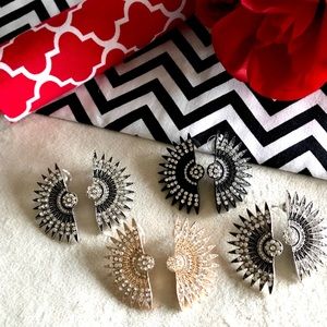 🔴3 for $12🔴•Vintage Aurora• Pavé Crystal Fan Earrings